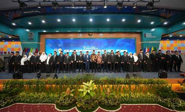 Rektor UMSU Lantik Pimpinan Prodi di Lingkungan Pascasarjana Periode 2025–2029